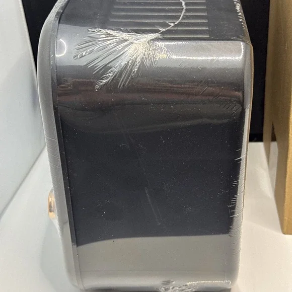 Modern Style Toilet Paper Holder, Wall Mount Bathroom Tissue Box With Shelf - Picture 3 of 8